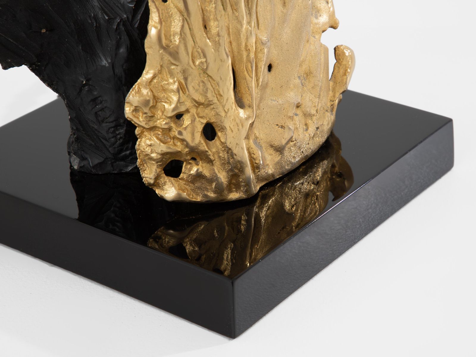 Philippe Cheverny Pair Of Large Resin And Bronze Table Lamps 1970s photo vinterior