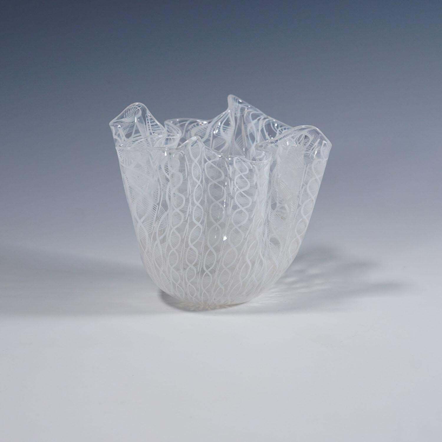 Fazzoletto Zanfirico Vase By Fulvio Bianconi For Venini, Venice Murano 1950s photo for sale
