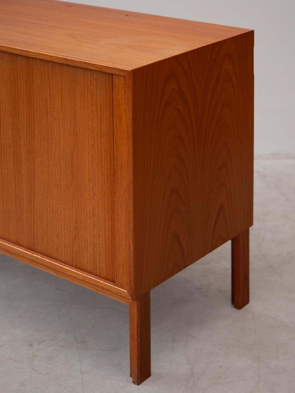 photo vinterior Kai Kristiansen Small Sideboard With Tambour Doors, Made In Denmark