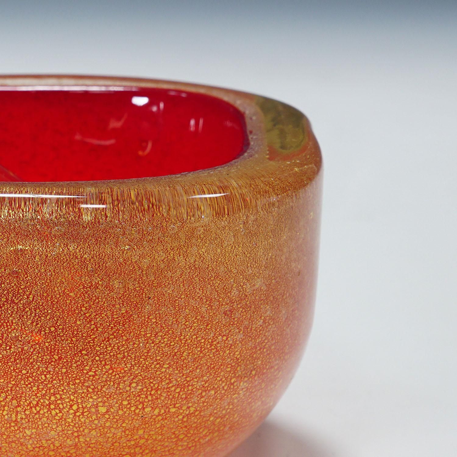 Bowl In Red Sommerso Glass, Flavio Poli For Seguso Murano 1940s photo vinterior