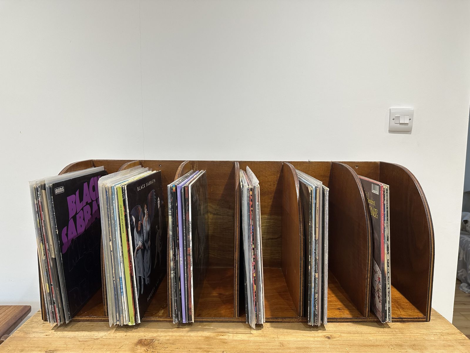 photo vinterior Mid Century Vinyl Storage Wall Unit Vintage Floating Record Lp Holder
