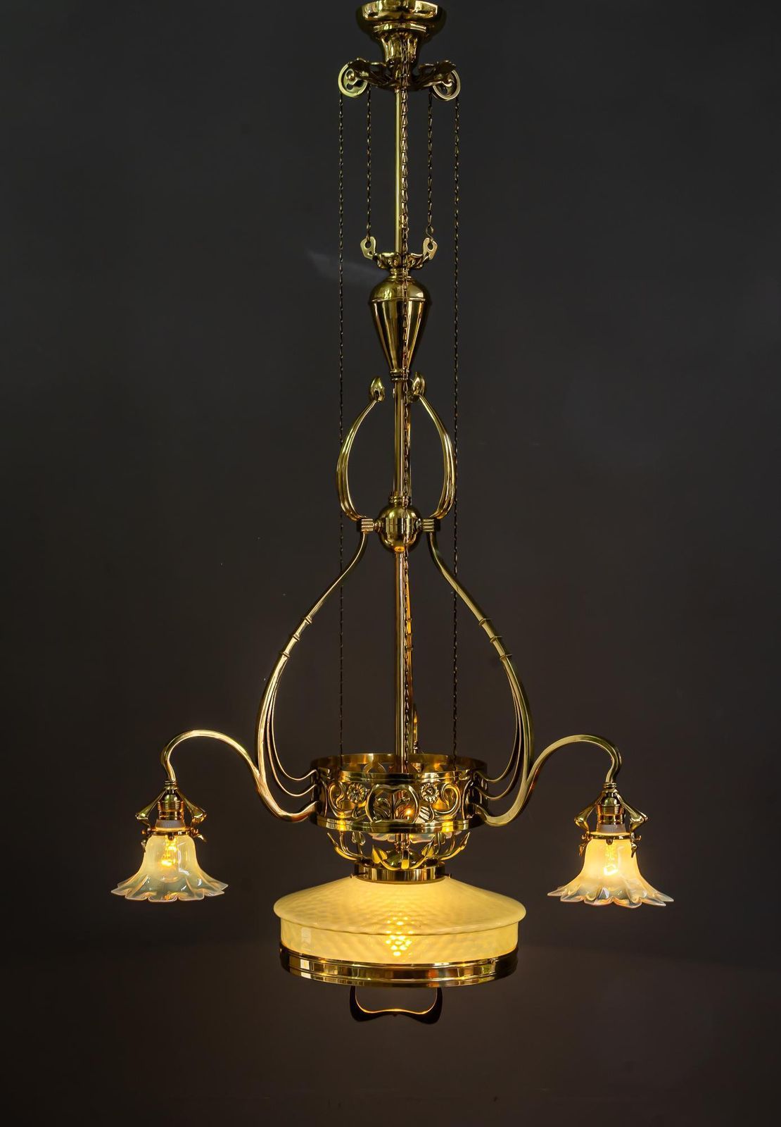 photo vintage Adjustable Floral Jugendstil Chandelier With Opaline Glass Shades Around 1910