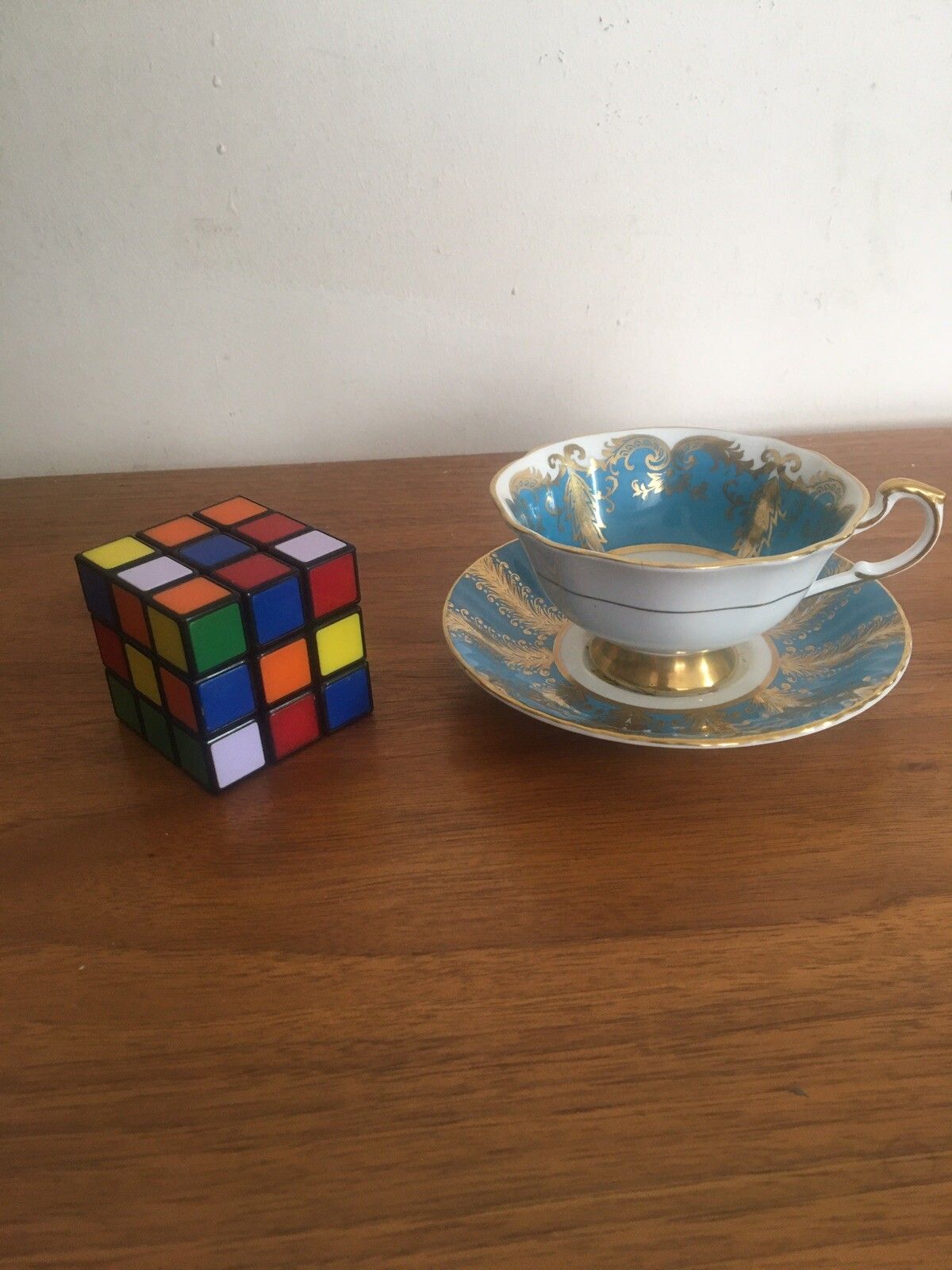 Paragon Cup & Saucer Kingston Pale Blue By Appt. To Her Majesty The Queen Floral photo vintage