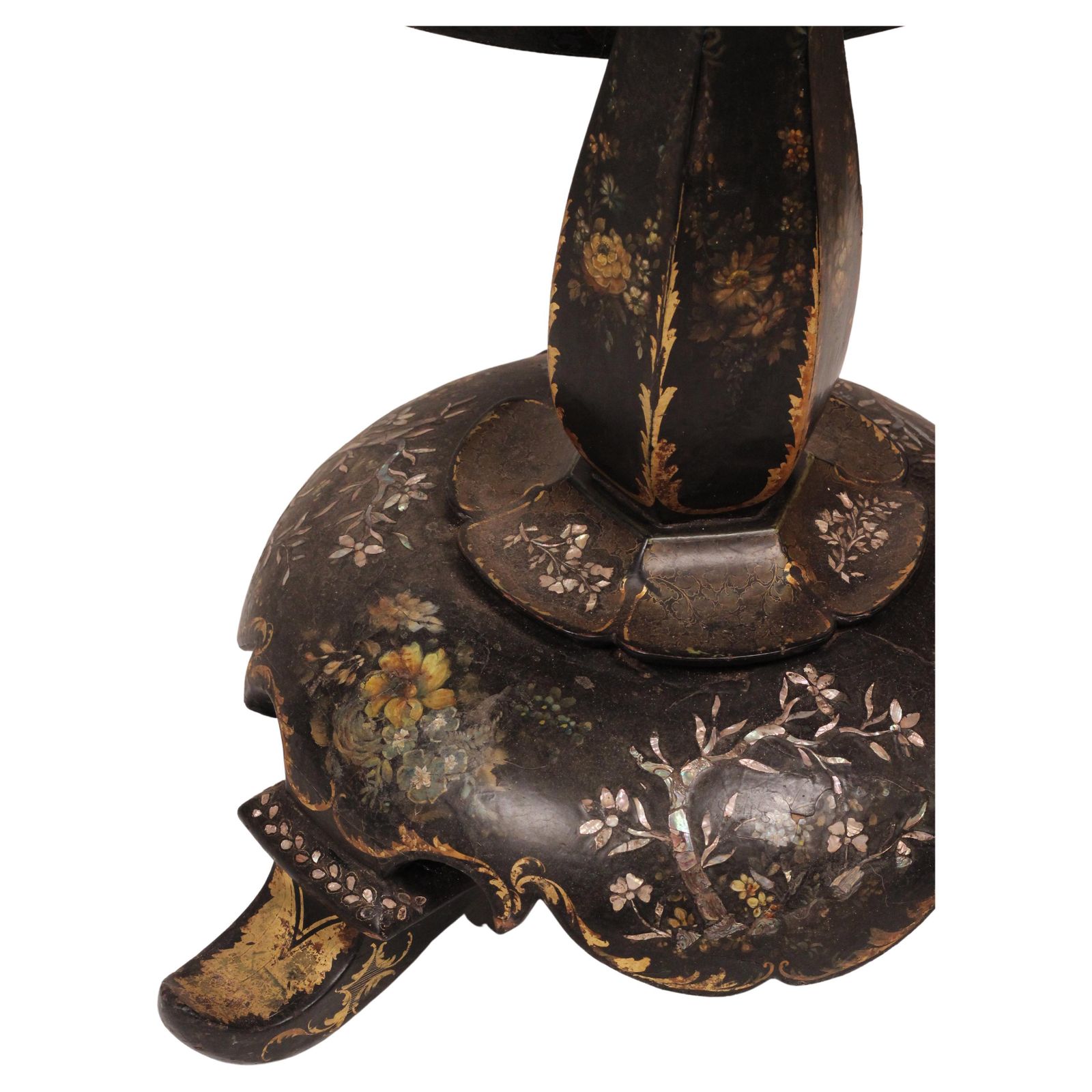 Victorian Japanned Papier Mâché Tilt Table With Nacre Inlay, C.1850 Hand Painted photo vinterior