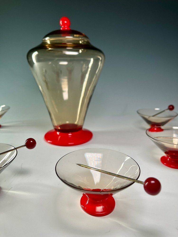 Italian Liquor Set In Murano Glass By Napoleone Martinuzzi For Venini, 1930s, Set Of 13 photo for sale