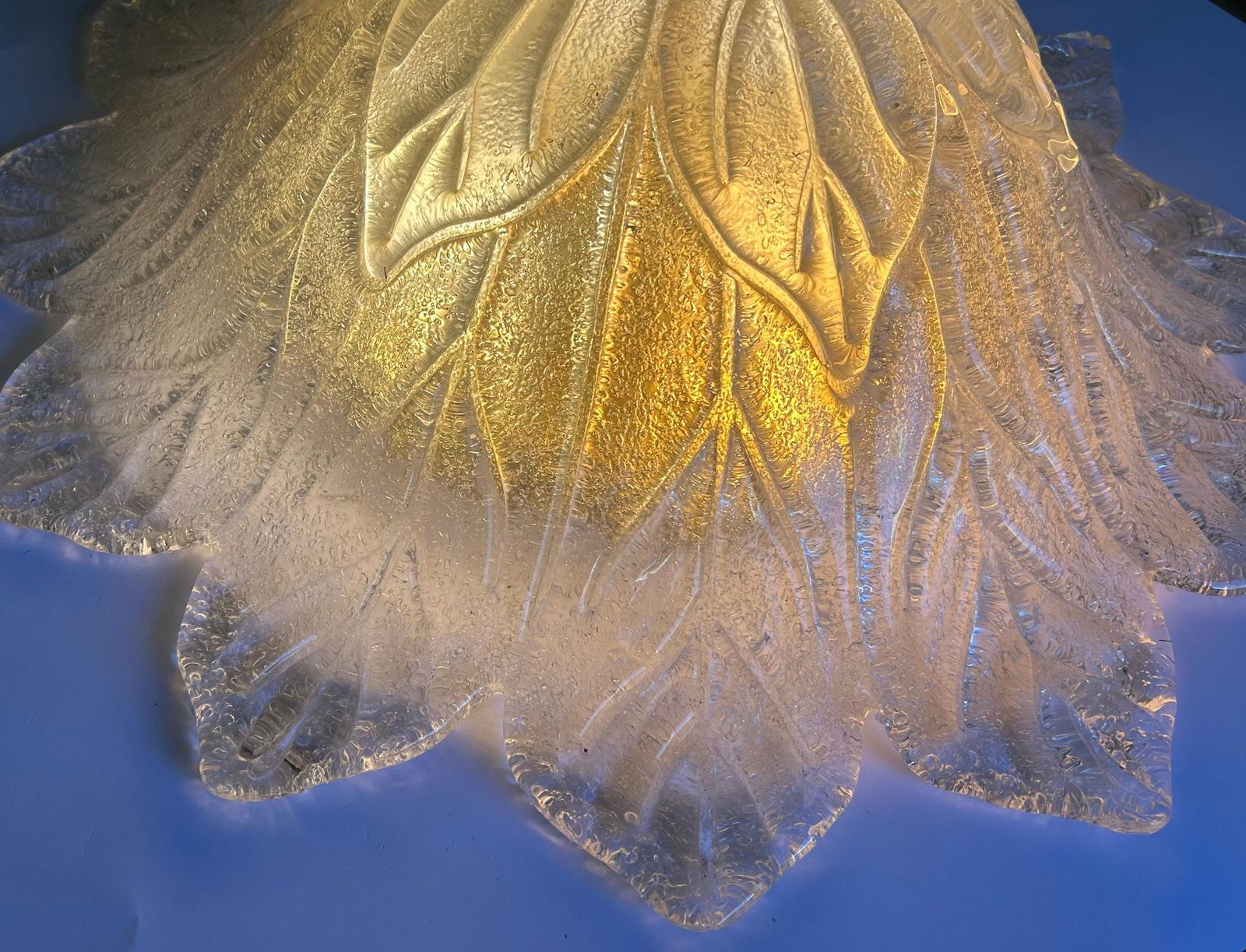 Ice Queen, Murano Glass Ceiling Light And Pair Of Sconces, 1980's photo vinterior