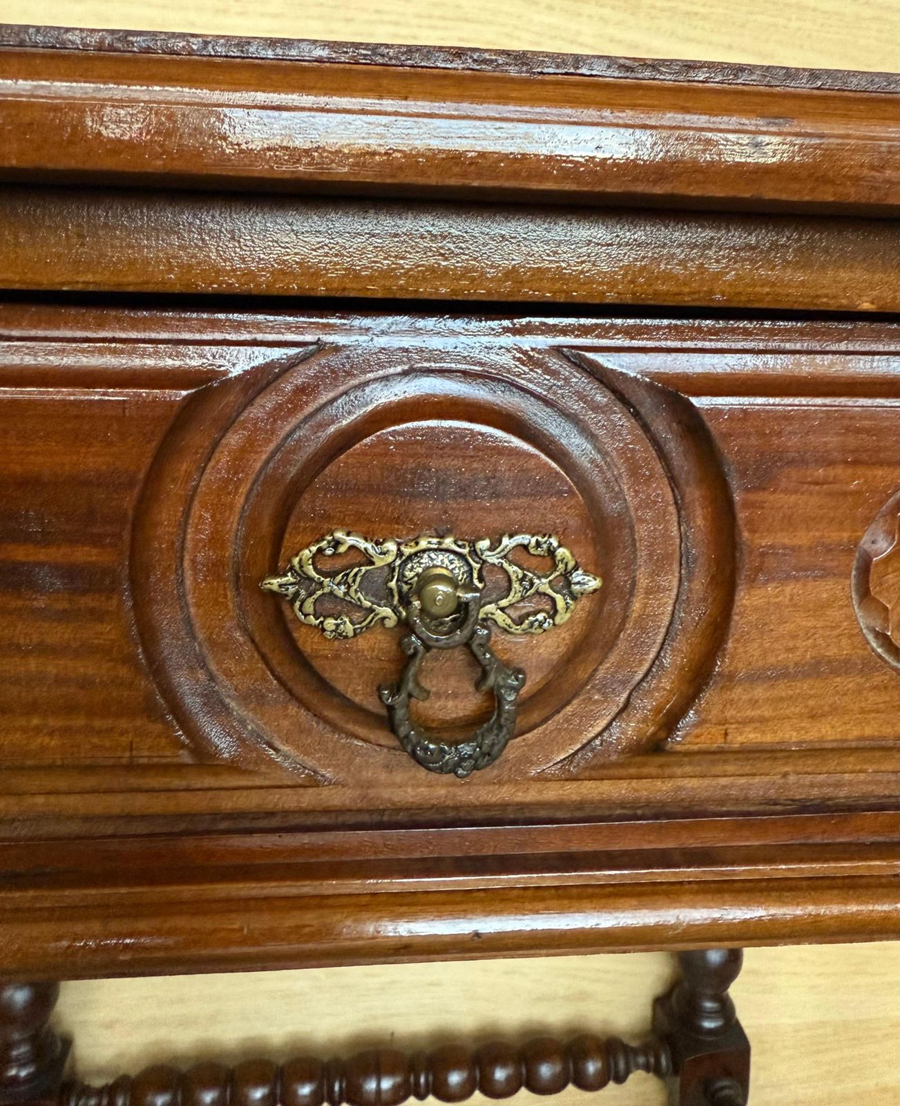 Furniture Pair Of Light Walnut Carved Spanish Nightstands With Turned Legs And Drawer photo