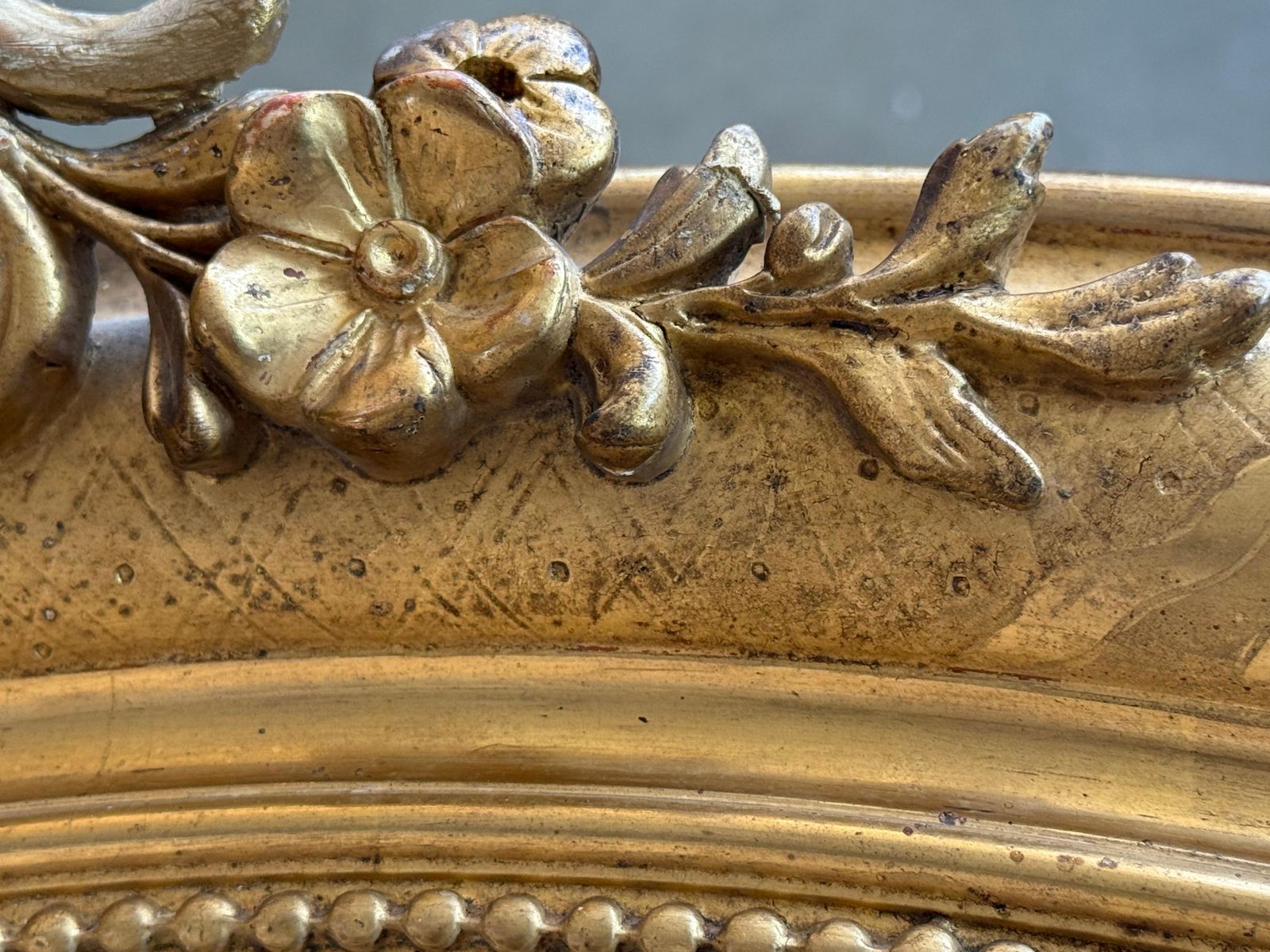 Miroir ovale d'époque Empire en bois doré, XIXe siècle photo buy