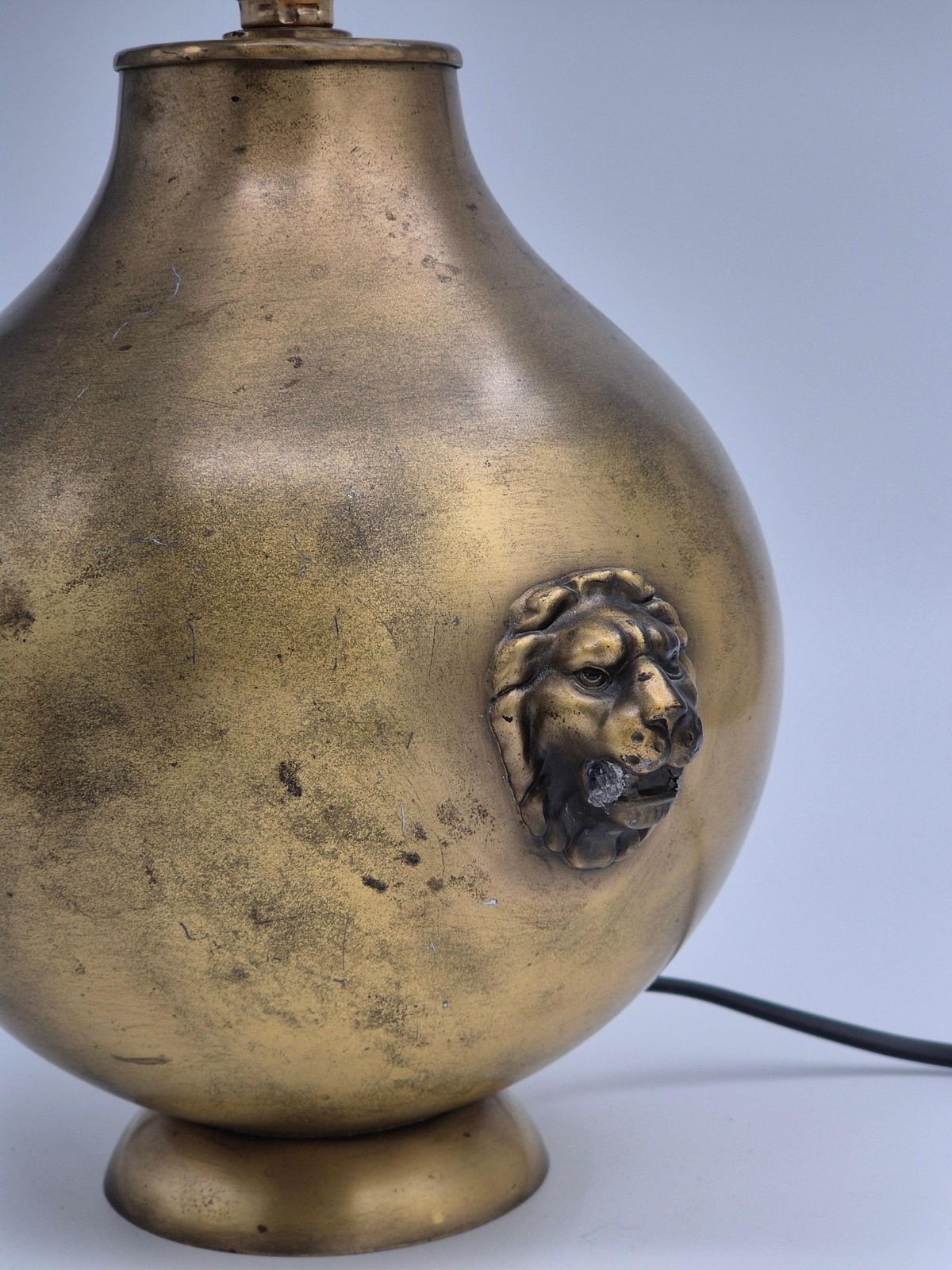 Lighting Table Lamp In Brass With Decor Of Lion, Swedish Grace 1920/30s photo