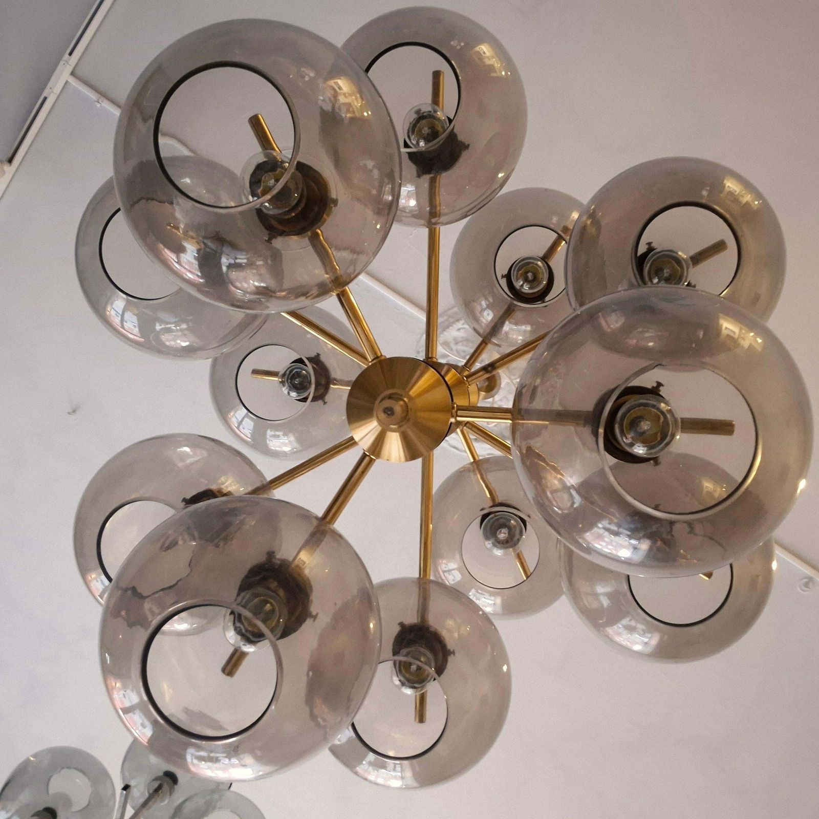 Holger Johansson, Chandelier In Brass And Grey Glass, Scandinavian Modern photo vinterior
