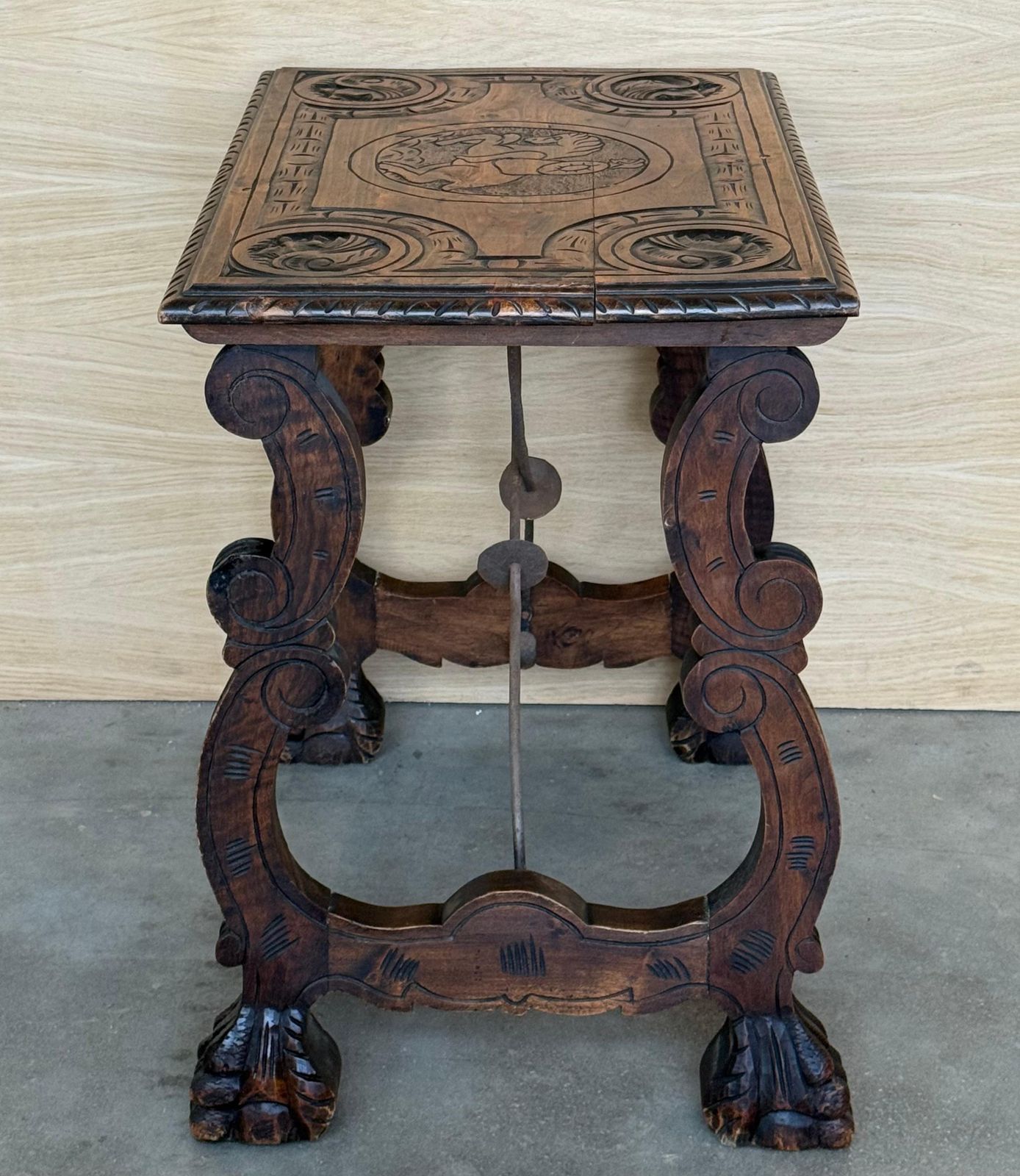 Side Table Of Walnut With Carved Lyre Legs And Top, Spanish, 19th Century photo vinterior