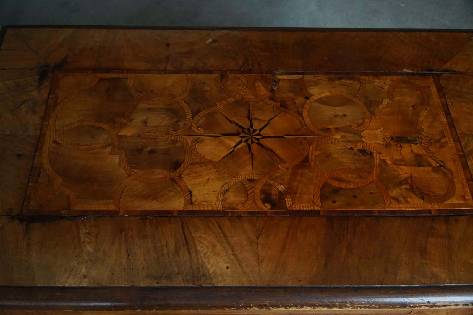 photo vinterior Early 20th Century, Baroque Style Writing Desk, Made By A Danish Cabinetmaker