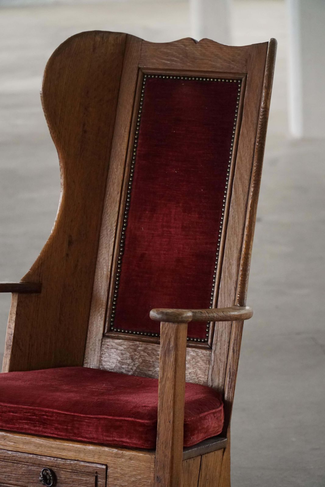Antique English Lambing Rocking Chair With Red Velvet Upholstery, 19th Century photo Furniture