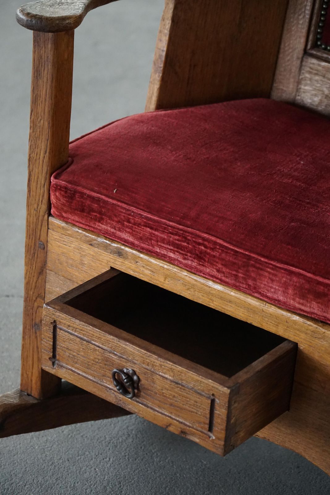 Antique English Lambing Rocking Chair With Red Velvet Upholstery, 19th Century photo 1737.0