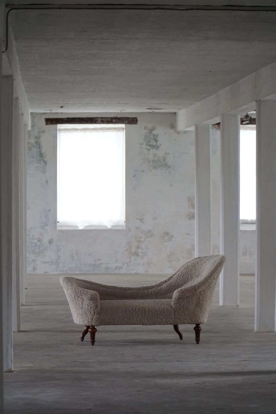 Antique Danish 19th Century Sculptural Chaise Longue, Reupholstered In Lambswool photo buy
