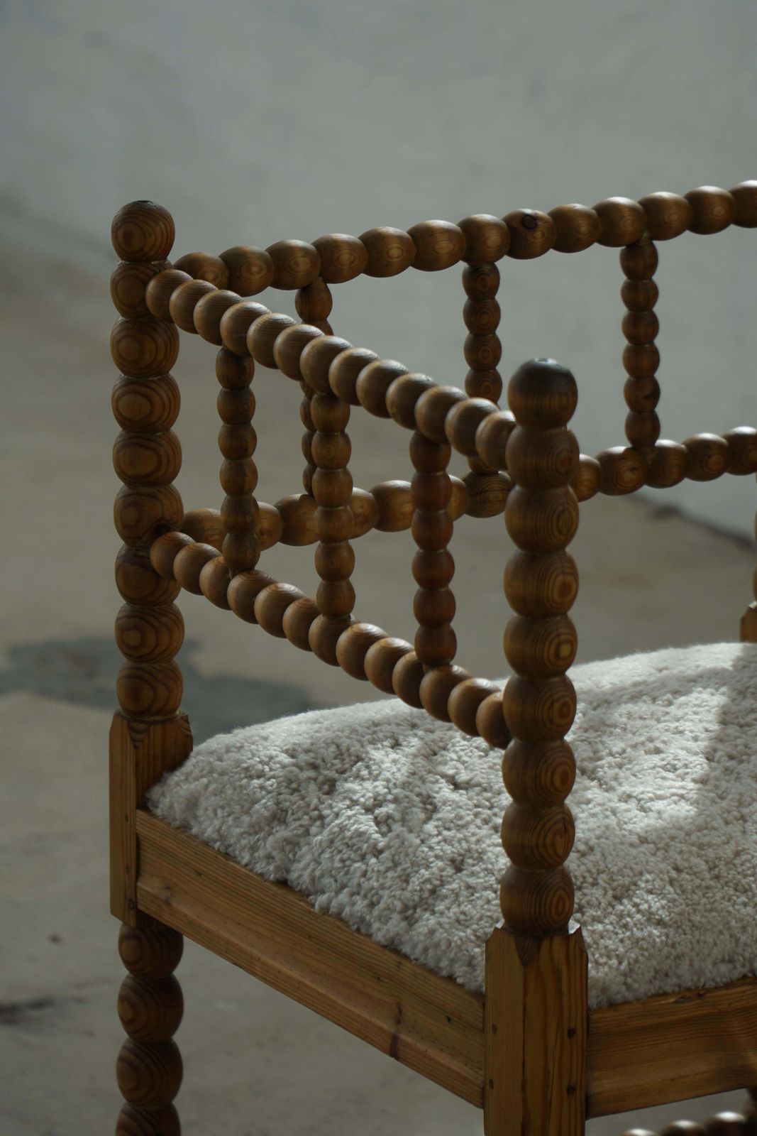 French Antique Hand Crafted Bobbin Corner Chair With Lambswool, Early 20th C photo vinterior