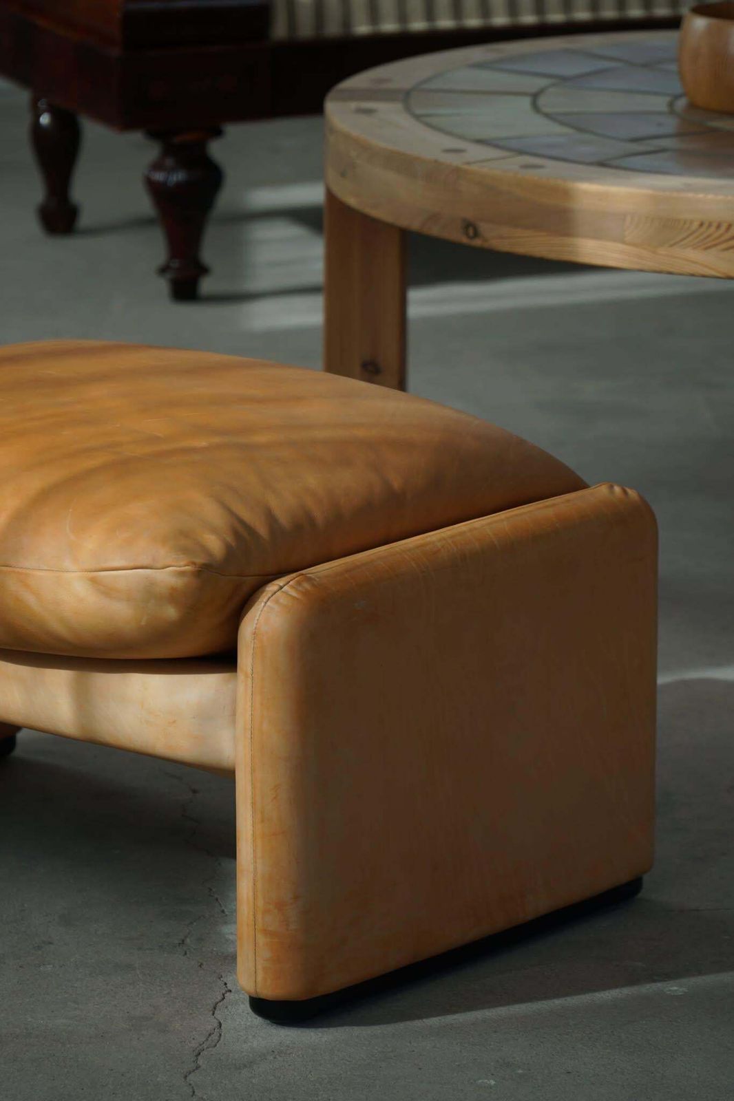 Maralunga Ottoman In Leather, Vico Magistretti For Cassina, Italian Modern, 1973 photo 1254.0