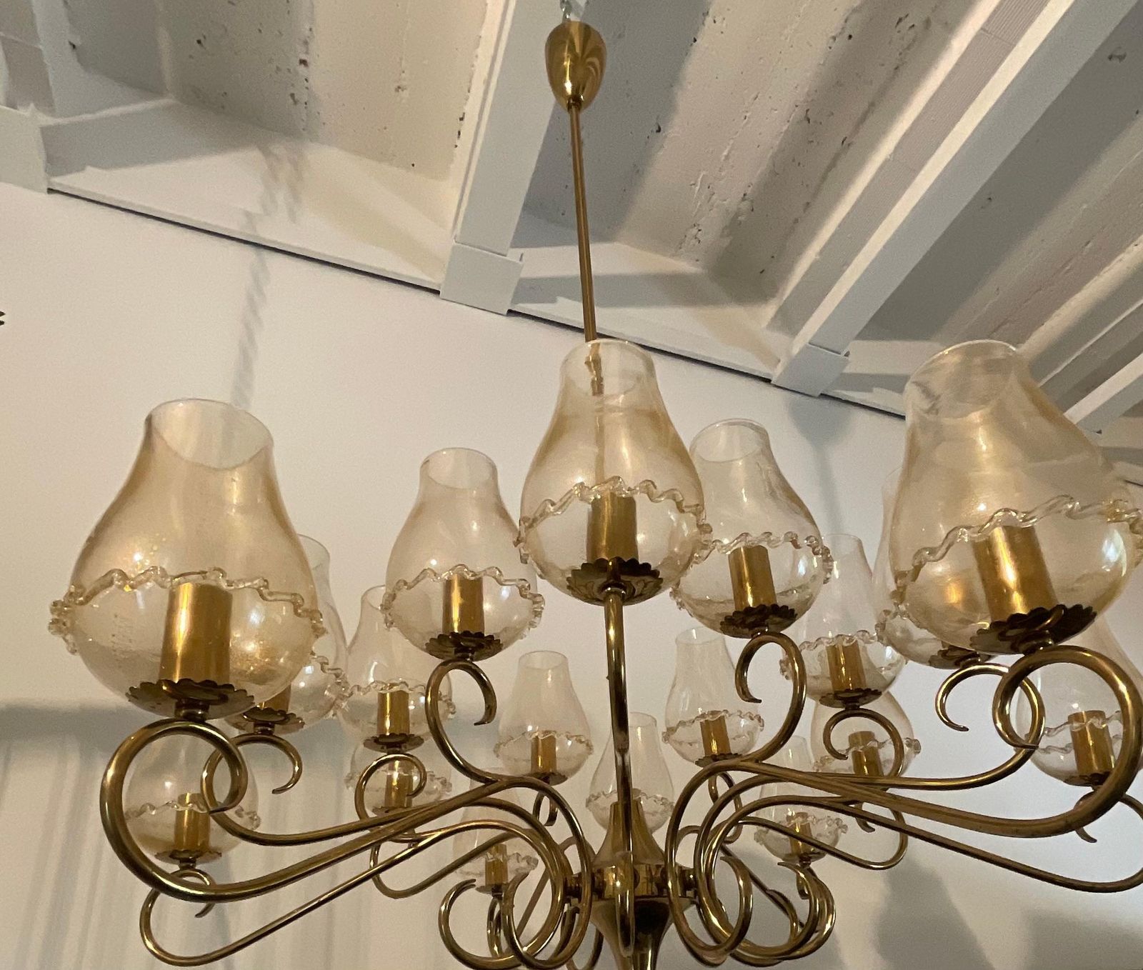 Seguso   Lampadario A 18 Luci In Vetro Di Murano Con Polvere D’oro. Italia 1950 photo Lighting