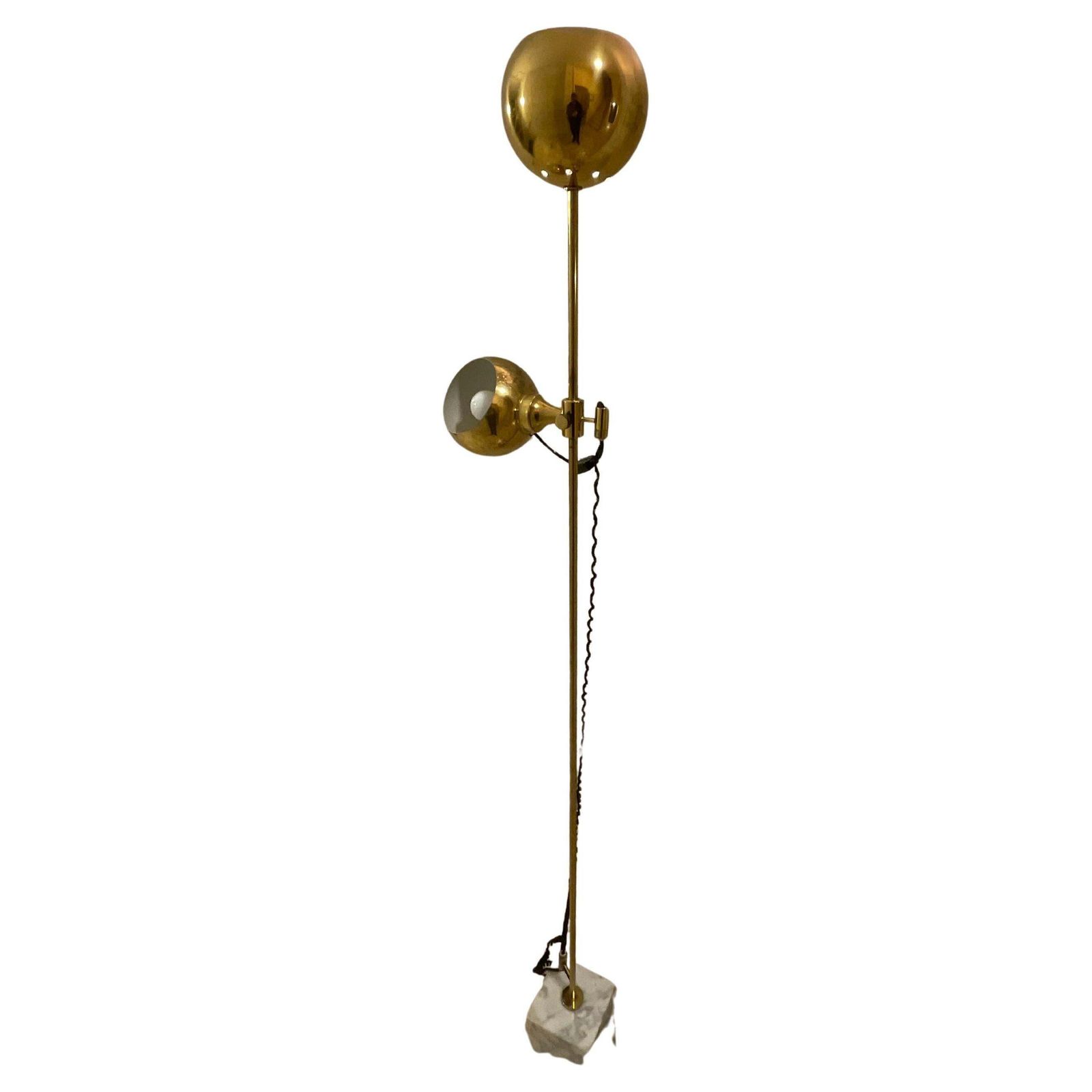G. Reggiani   Lampada Con 2 Diffusori Di Cui 1 Regolabile In Altezza Italia 1970