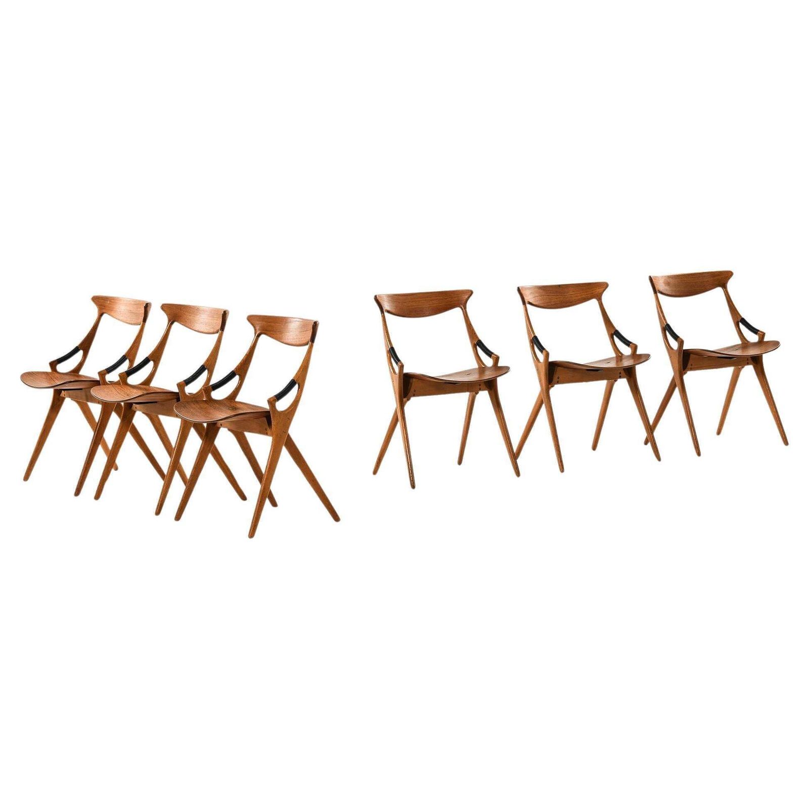 Set Of Six Dining Chairs, Model 210, By Arne Hovmand Olsen, 1957
