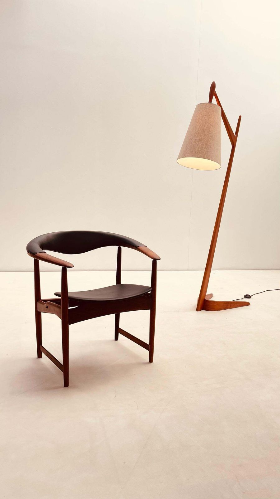Teak Wood Floorlamp With Boomerang Shape Foot photo Lighting