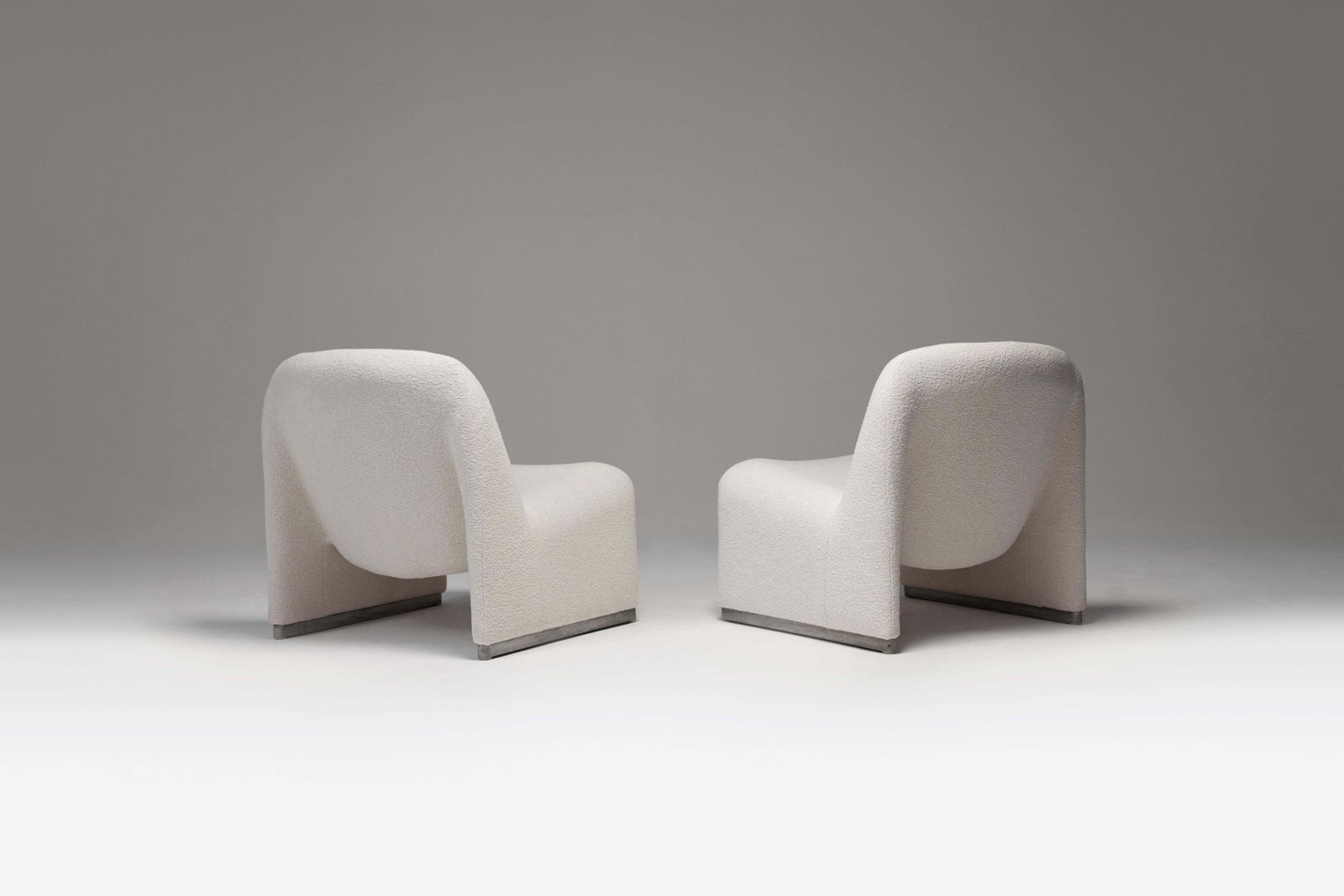 Vintage Alky Chairs In Off White Fabric By Giancarlo Piretti For Artifort, 1970s photo for sale