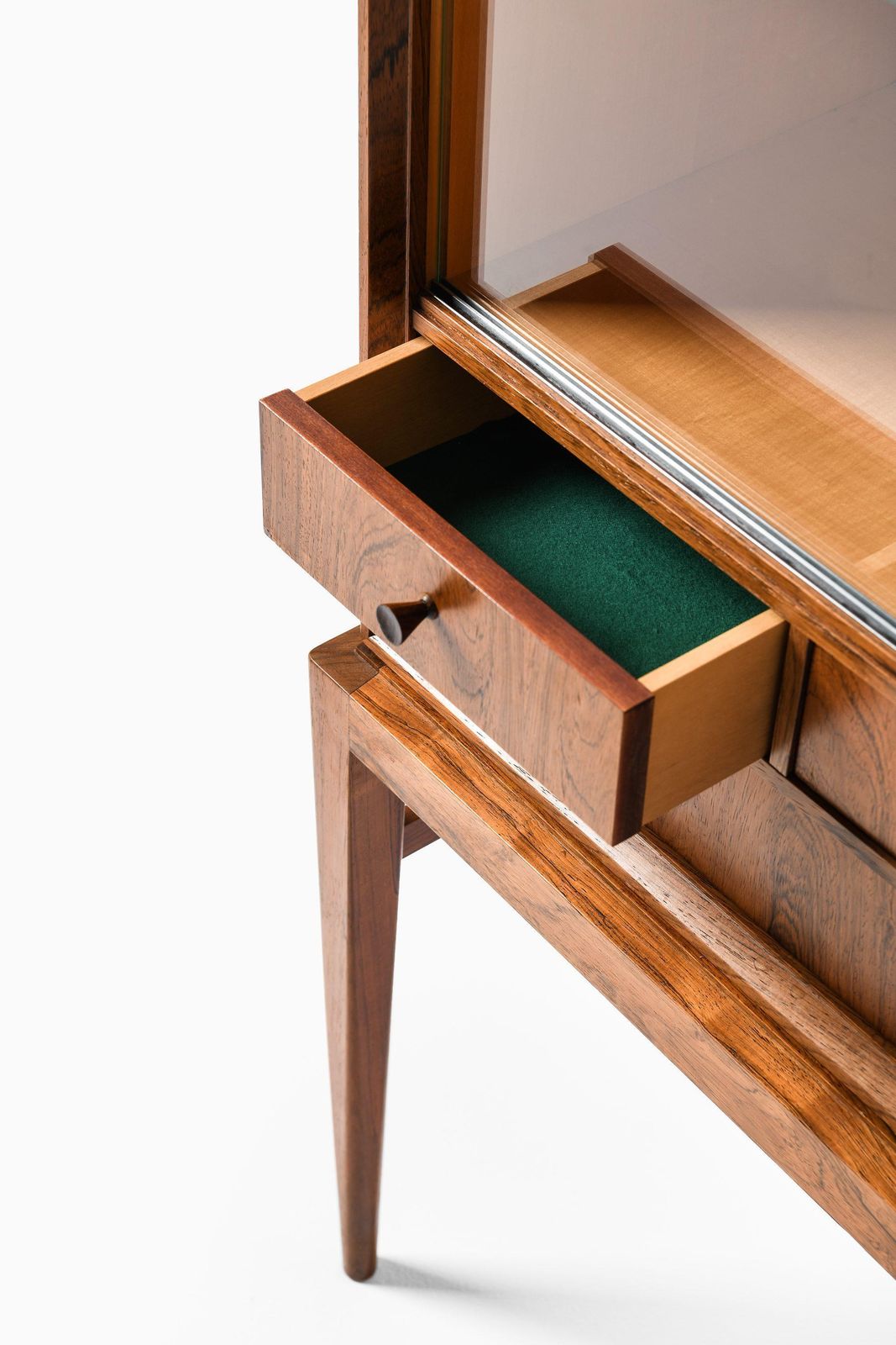 Cabinet In Rosewood, Beech And Glass By Svante Skogh, 1950's photo vinterior