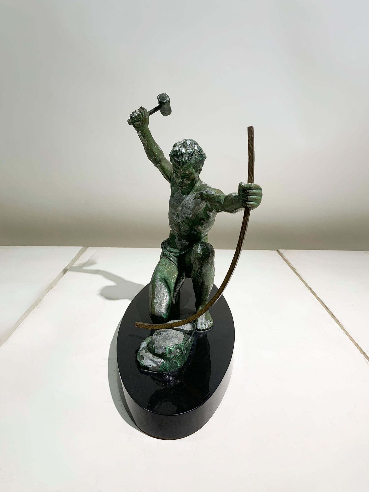 Jean De Roncourt Art Deco "The Blacksmith" Sculpture Engraved "G. Hervor", 1930s photo vintage
