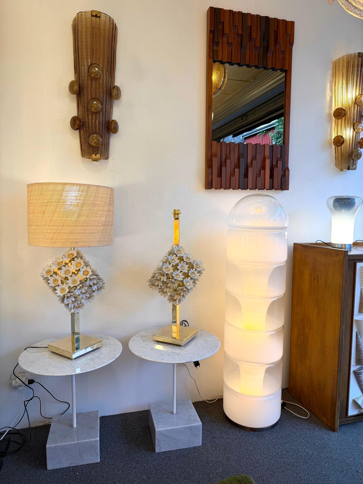 Contemporary Pair Of Brass And Gilt Porcelain Daisy Lamps, Italy photo furniture