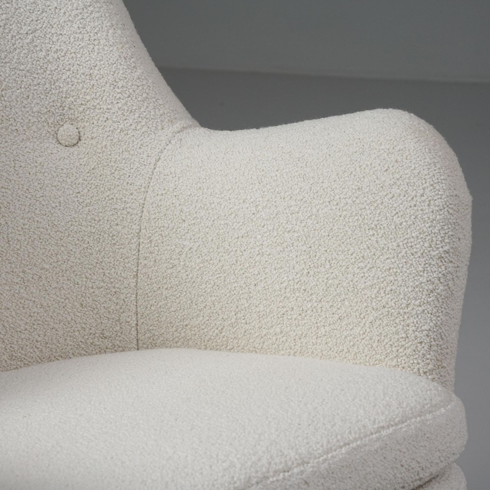Model Pedro Armchair, Carl Gustaf Hiort Af Ornäs, Hiort Tuote Puunveisto, 1950s photo vinterior