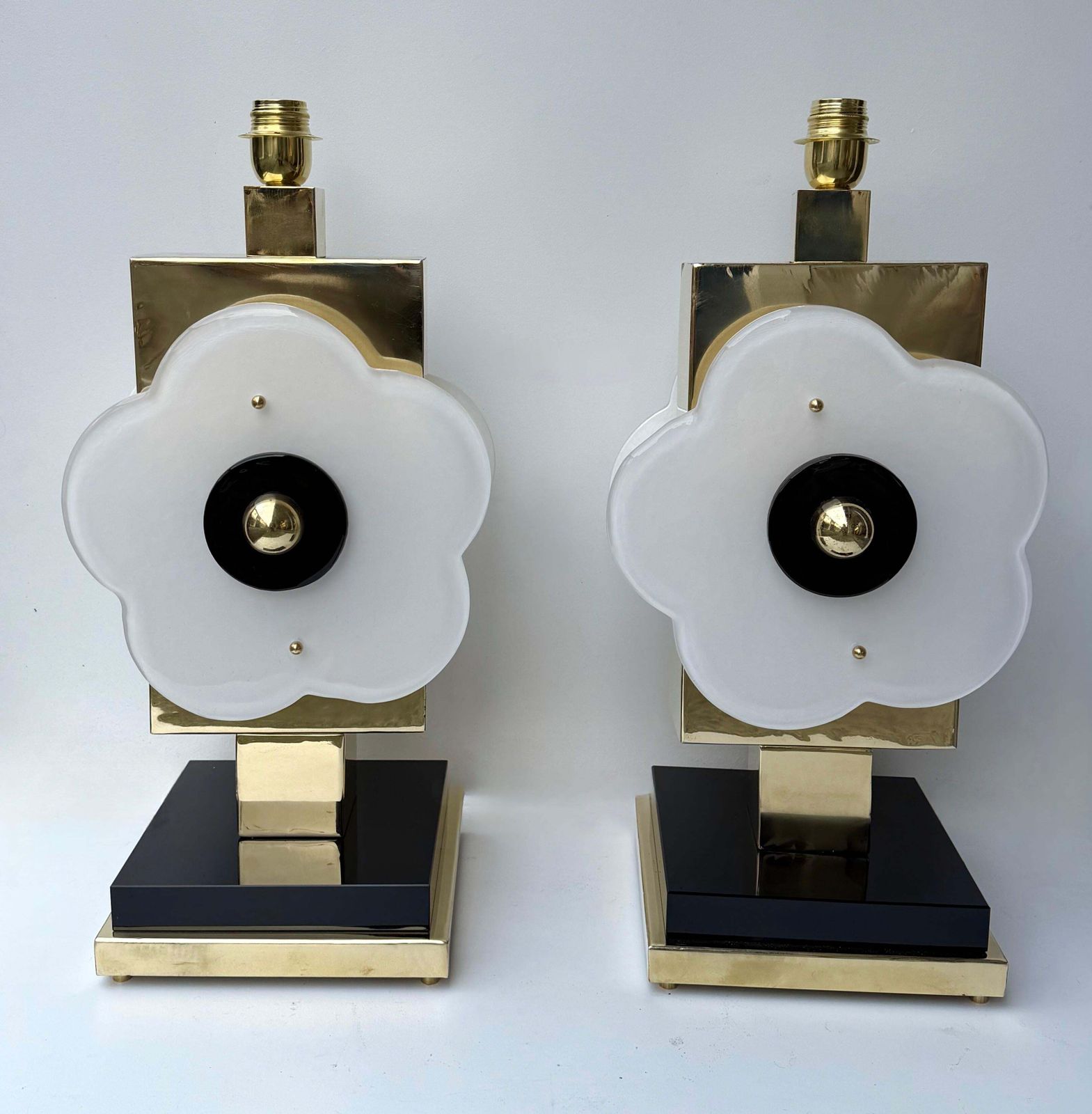 Contemporary Pair Of Brass And Murano Glass Big Flowers Lamps, Italy photo 4861.0