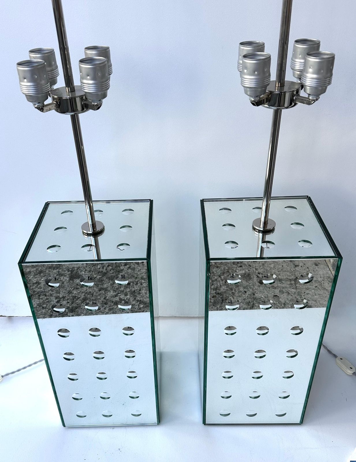 photo for sale Contemporary Pair Of Silver Optical Murano Glass Lamps By Roberto Rida, Italy