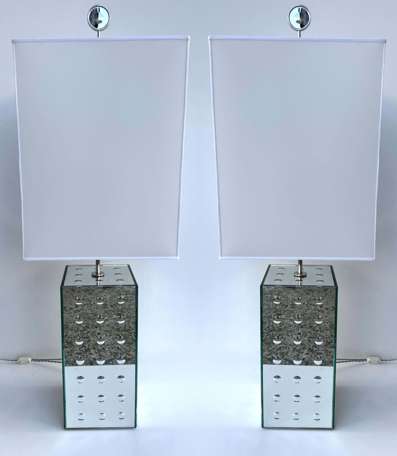 photo vinterior Contemporary Pair Of Silver Optical Murano Glass Lamps By Roberto Rida, Italy