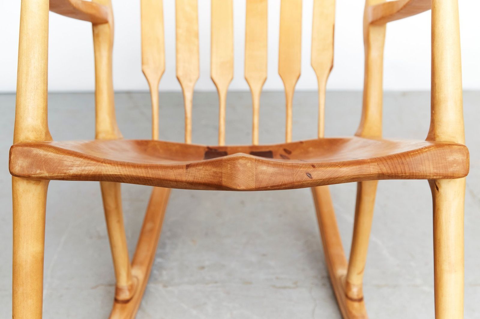 photo vinterior Rocking Chair In The Style Of Sam Maloof