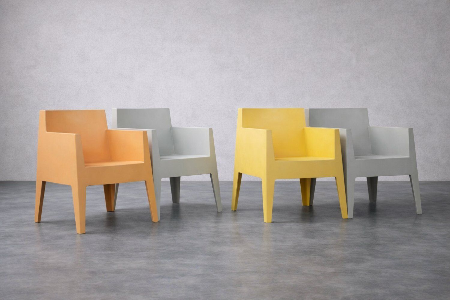 photo buy Mid Century Modern Italiaanse Atlantide Toy Stoelen Van Kunststof Door Philippe Starck Voor Driade, Jaren 1990, Set Van 4