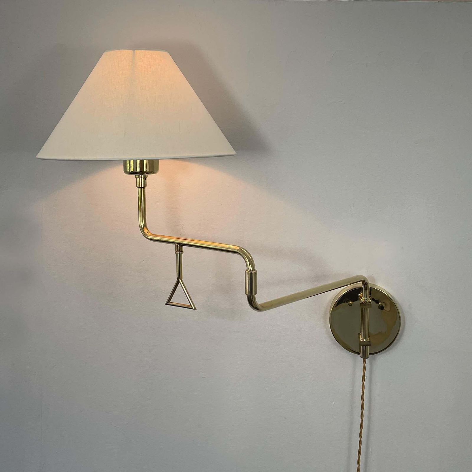photo vintage Articulating Brass Wall Light, Armatur Hantverk Tibro, Sweden 1950s