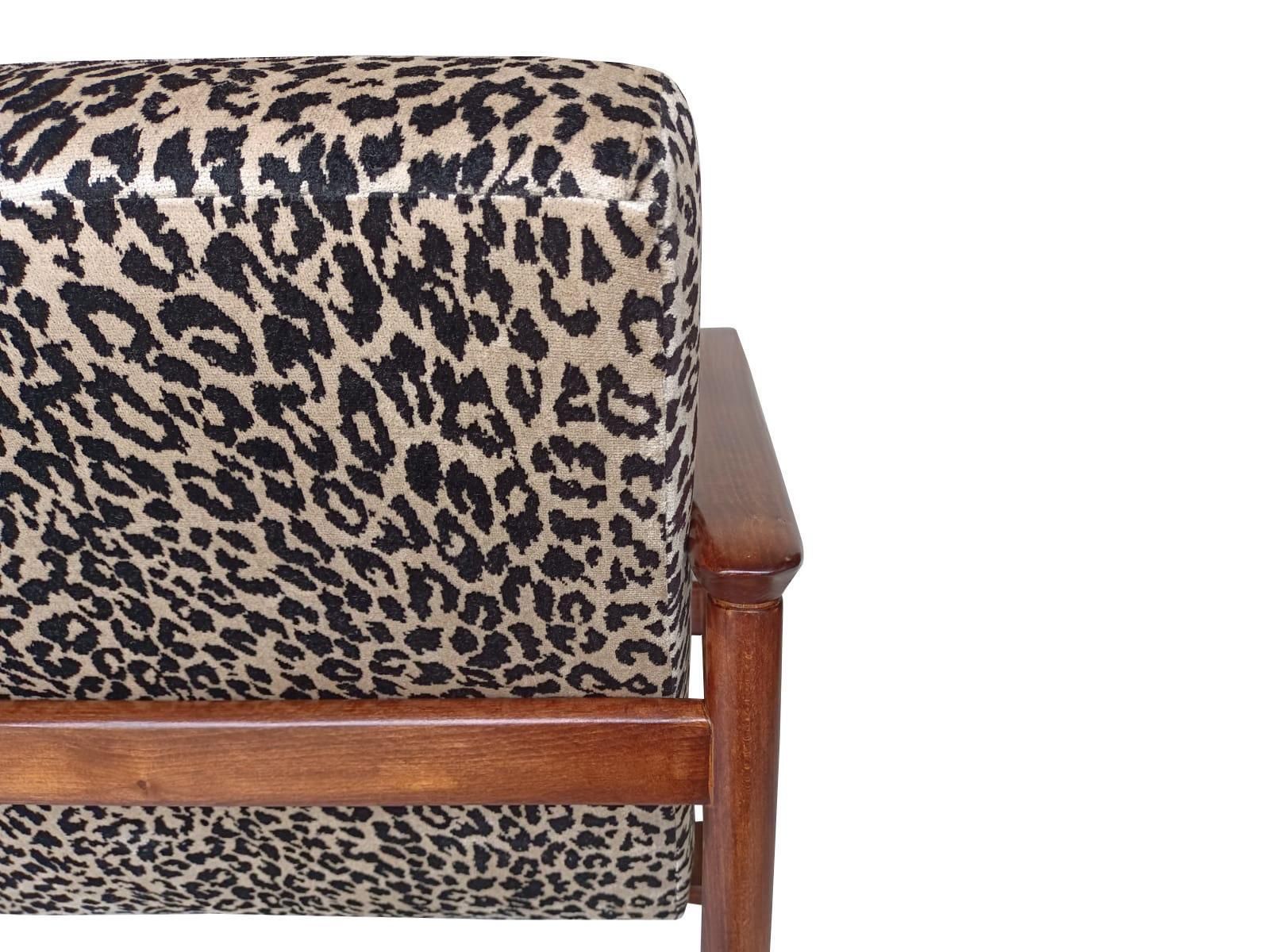 Mid Century Beige Leopard Armchair, Gfm 142, Edmund Homa, Europe photo vintage