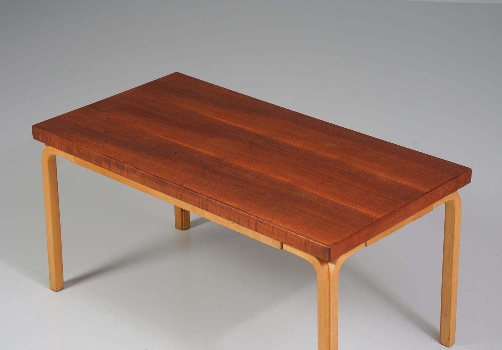 Coffee Table, Alvar Aalto, Oy Huonekalu  Ja Rakennustyötehdas Ab, 1950s photo for sale