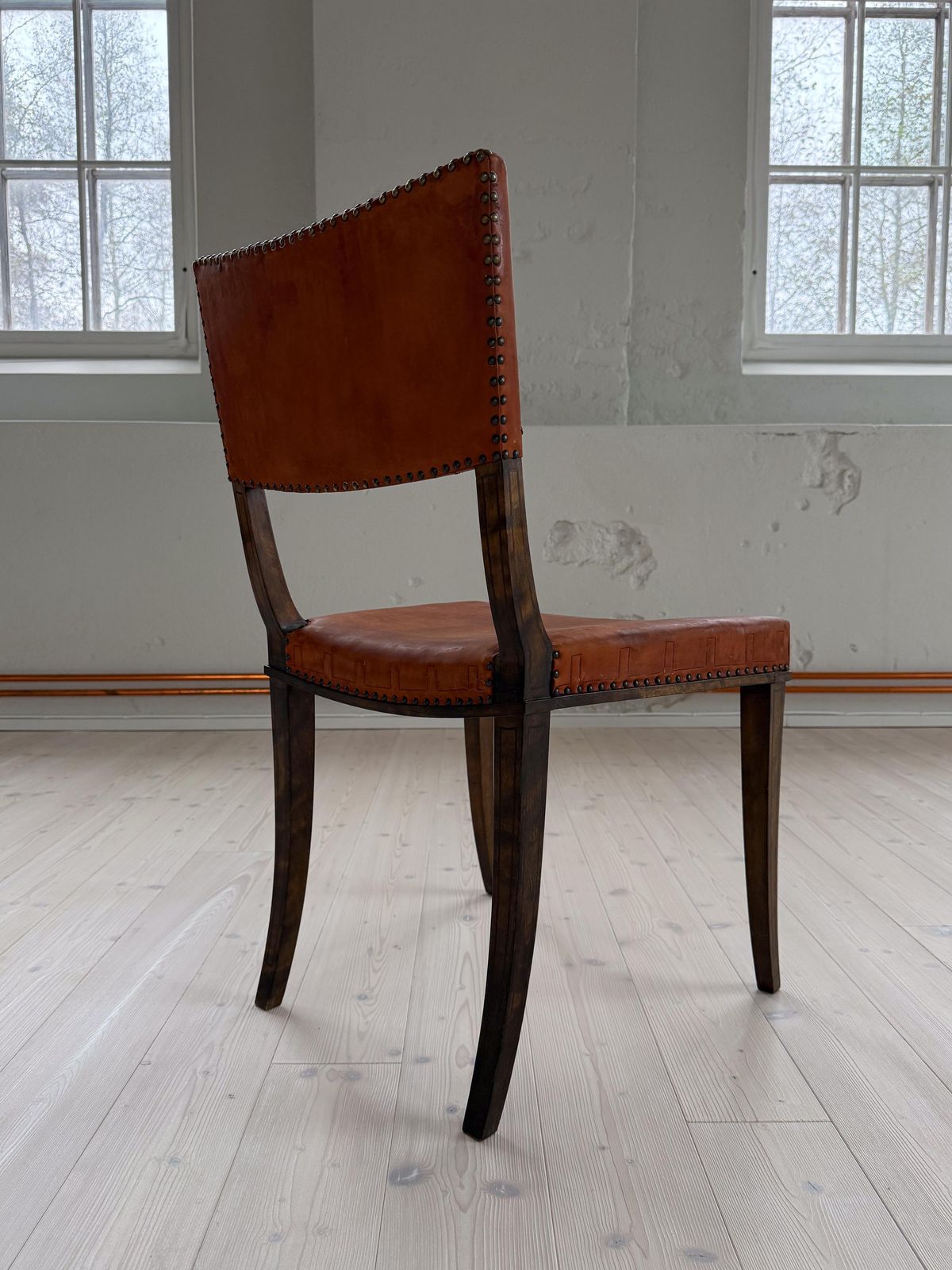 1636.0 Art Deco Swedish Chair Pine And Leather Carl Bergsten 1929 photo