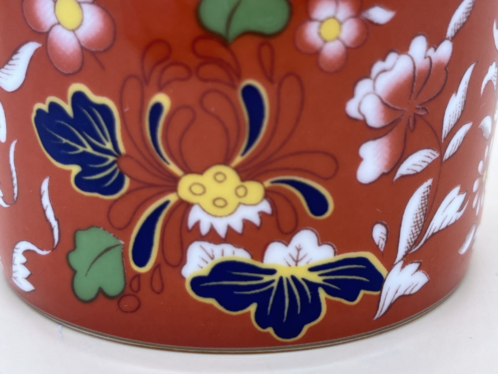 Wedgwood China Wonderlust Collection Crimson Jewel Design Tea Cup & Saucer Duo. photo vinterior