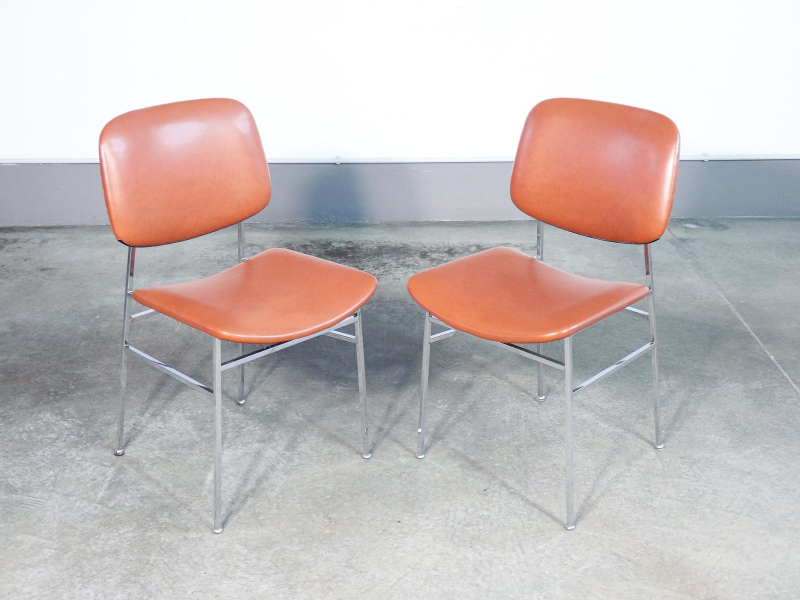 Set Of Six Italian Design Chairs From The 1960s, Made Of Chrome Metal And Skai photo buy