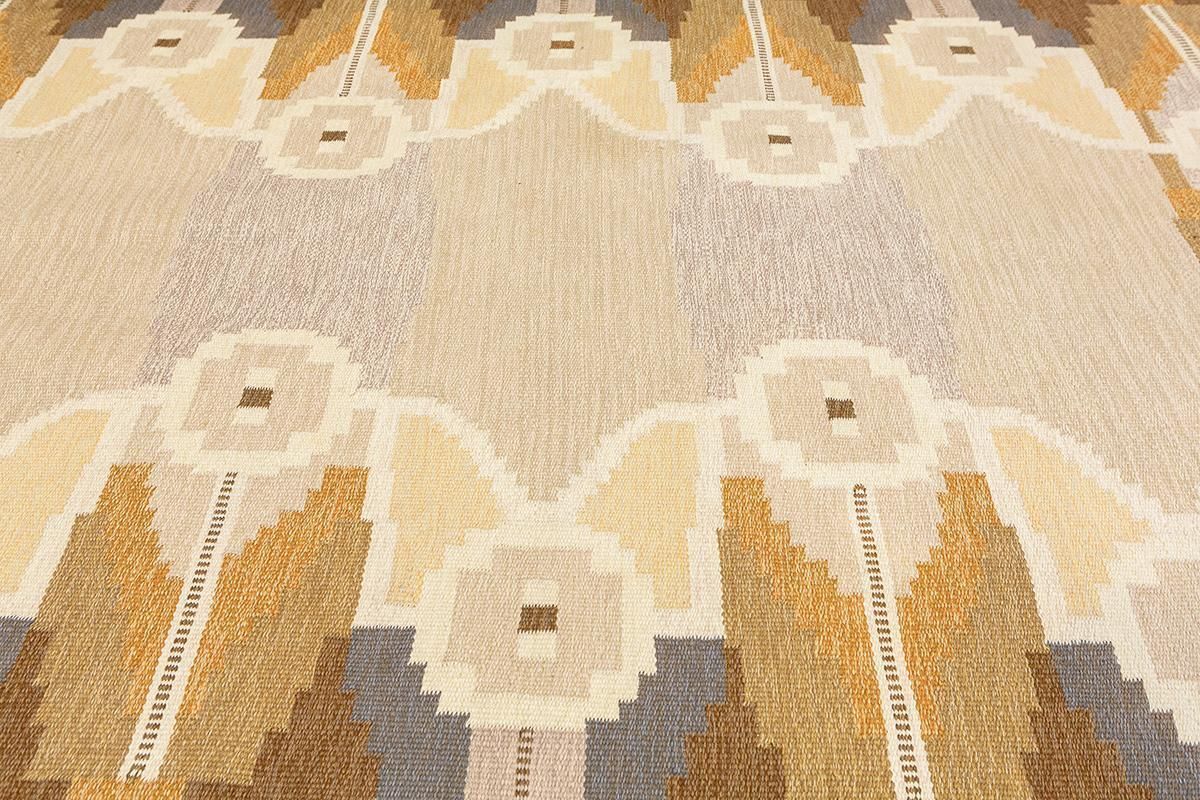 Scandinavian Rug Rollakan photo for sale