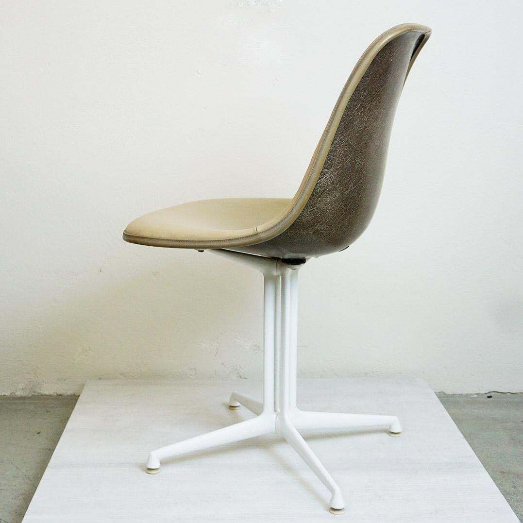 La Fonda Chairs By Charles And Ray Eames For Herman Miller photo buy