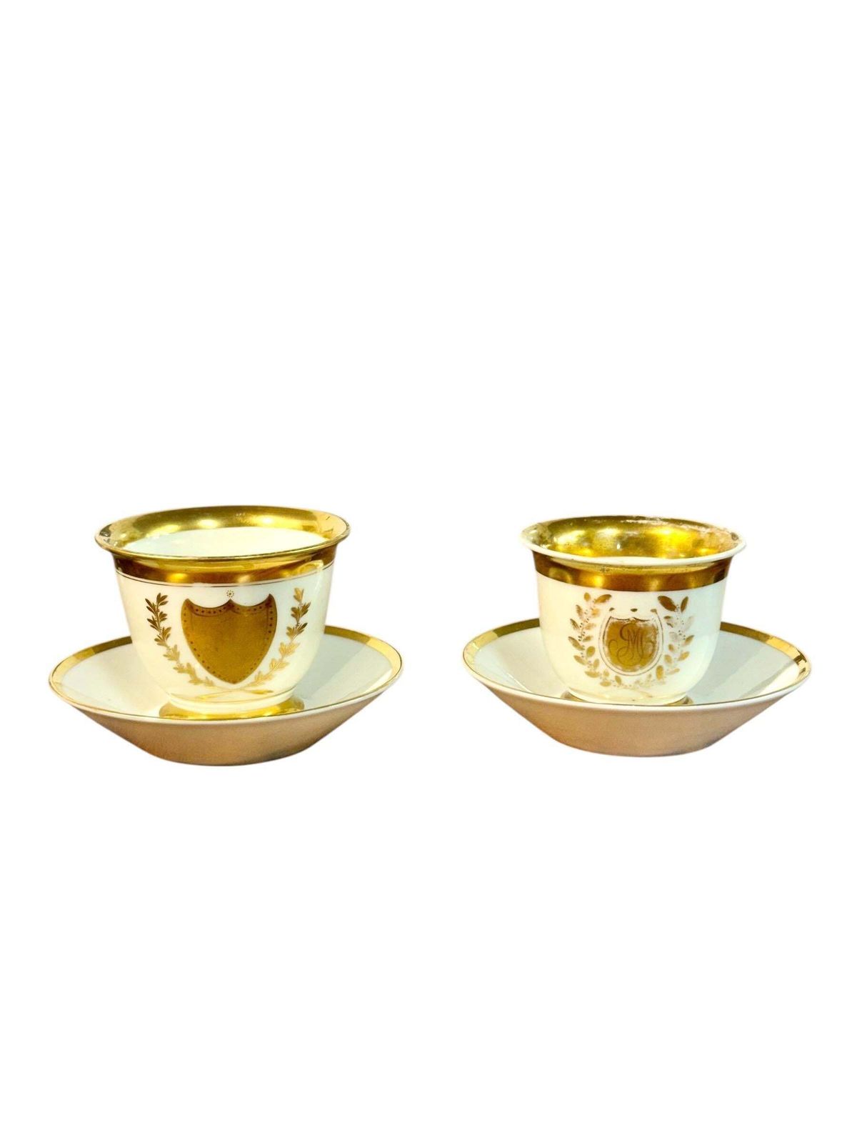 Early 19th Century Paris Porcelain Tea Service With Rich Gilt Decoration photo 1682.0