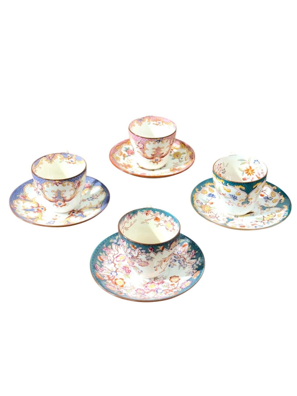 photo vintage 19th Century Set Of Four Samson Paris Polychrome Demitasse Cups & Saucers