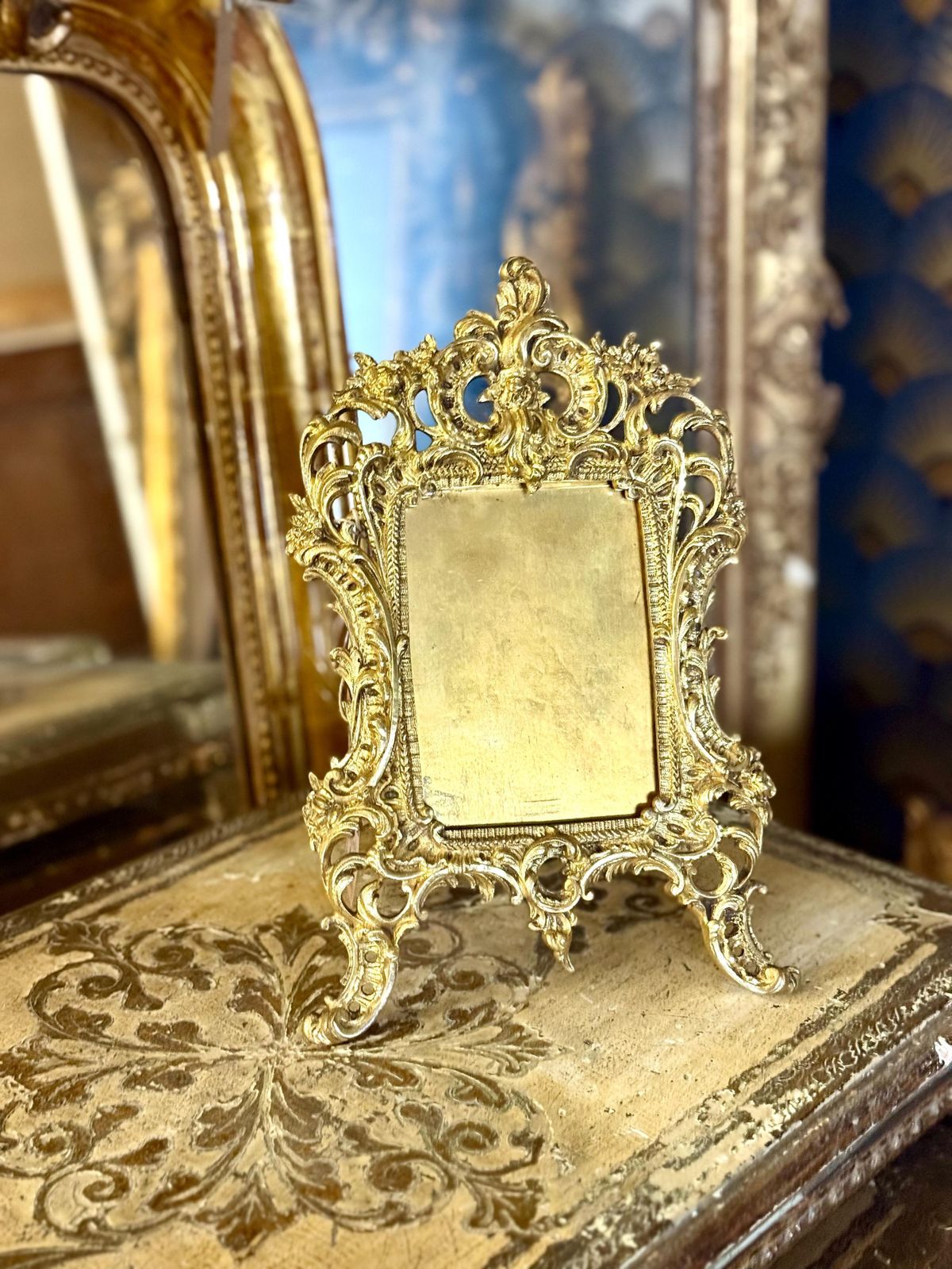 19th Century French Rococo Gilt Bronze Tabletop Frame photo furniture