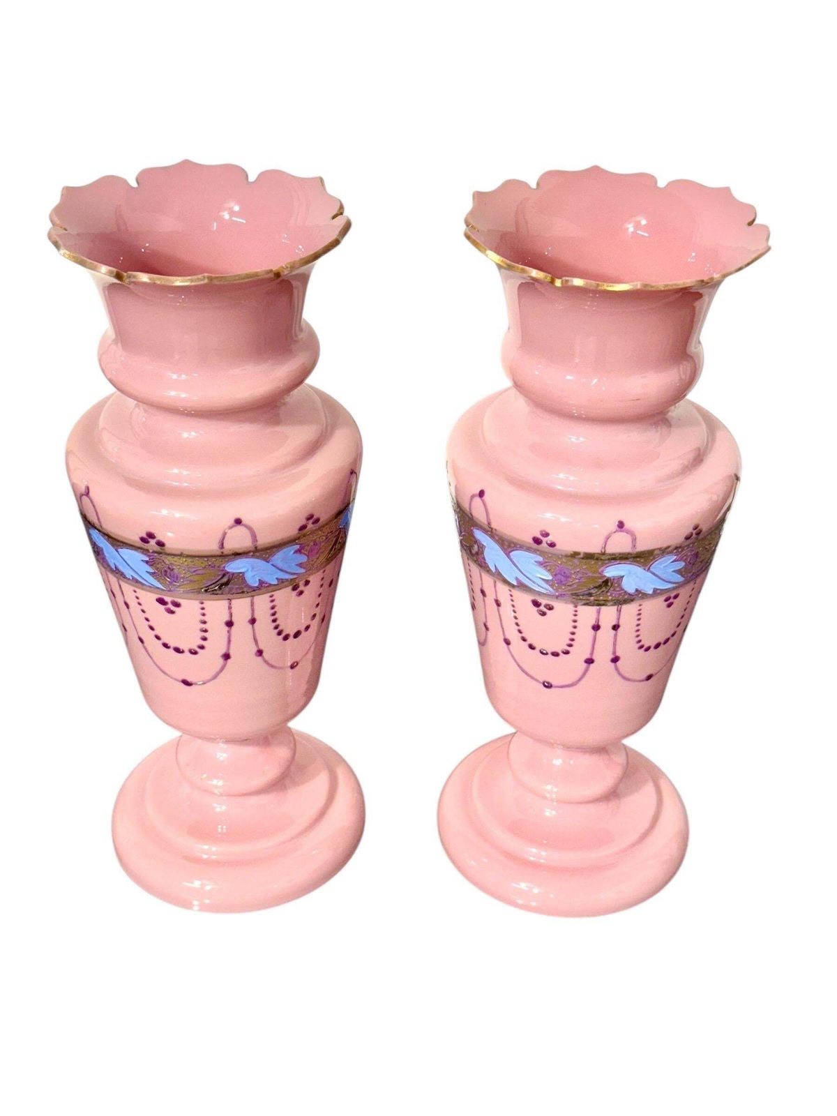 photo furniture Pair Of 19th Century Pink Opaline Glass Vases With Gilt Décor