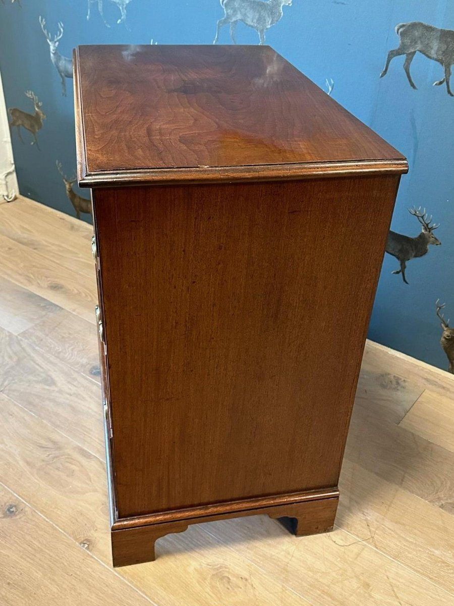 Small Antique Chest Of Drawers photo 1823.0