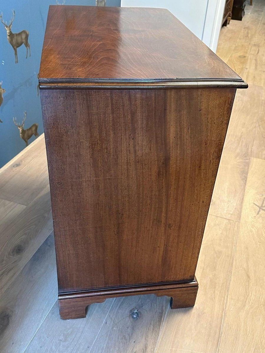 Small Antique Chest Of Drawers photo vinterior