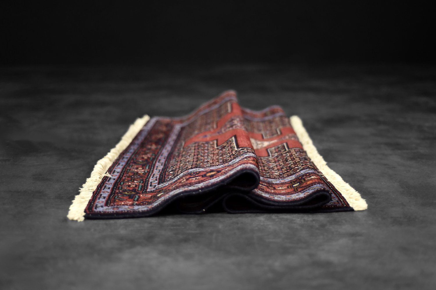 photo furniture Vintage Middle Eastern Hand Woven Senneh Rug, 1960s